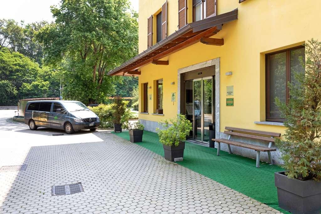 บีแอนด์บี โฮเทล มัลเปนซา ลาโก มัจจอเร Hotel เวอร์จาเต ภายนอก รูปภาพ