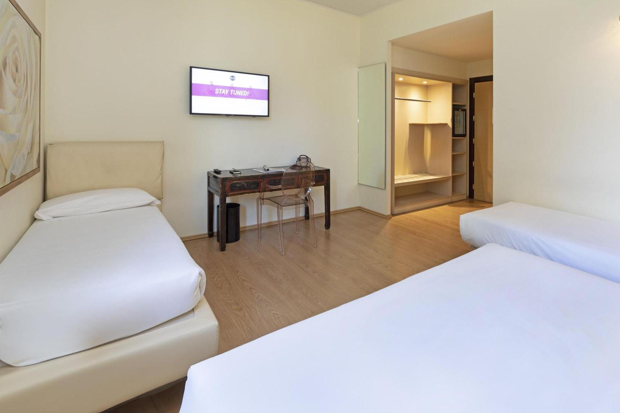 บีแอนด์บี โฮเทล มัลเปนซา ลาโก มัจจอเร Hotel เวอร์จาเต ภายนอก รูปภาพ