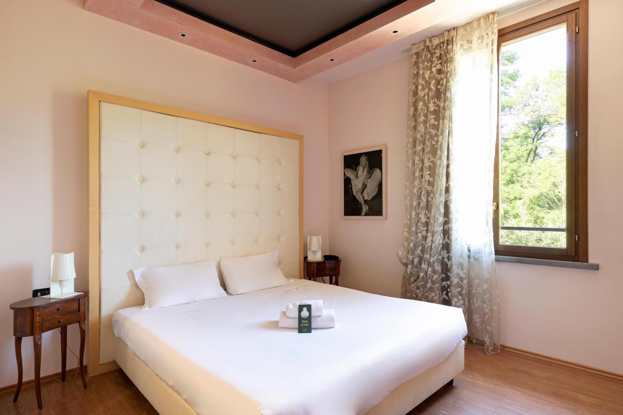 บีแอนด์บี โฮเทล มัลเปนซา ลาโก มัจจอเร Hotel เวอร์จาเต ภายนอก รูปภาพ