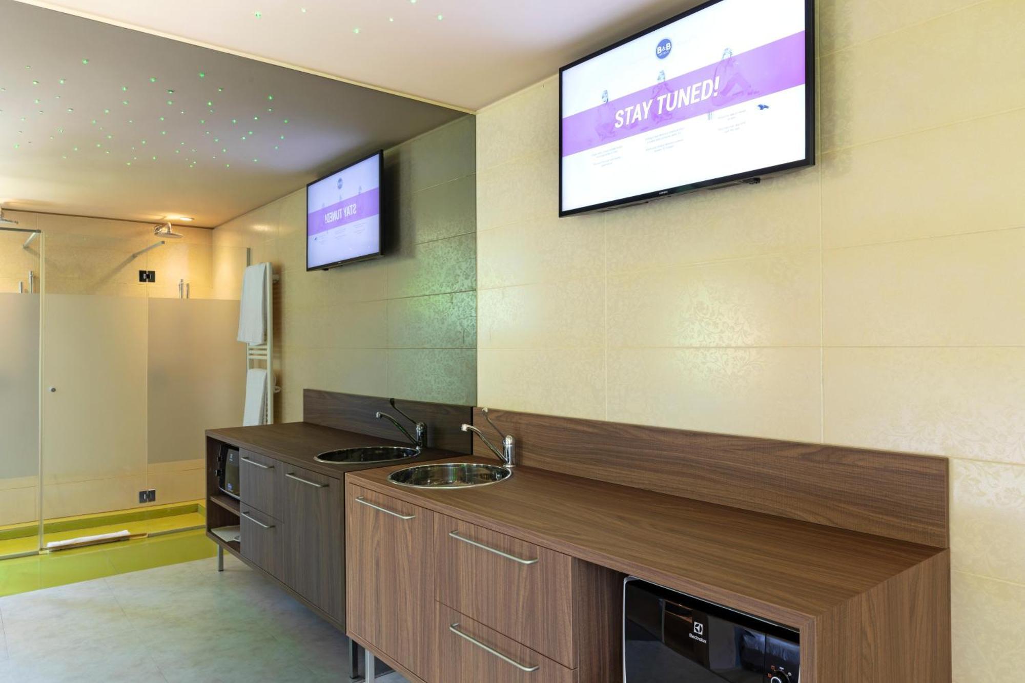 บีแอนด์บี โฮเทล มัลเปนซา ลาโก มัจจอเร Hotel เวอร์จาเต ภายนอก รูปภาพ
