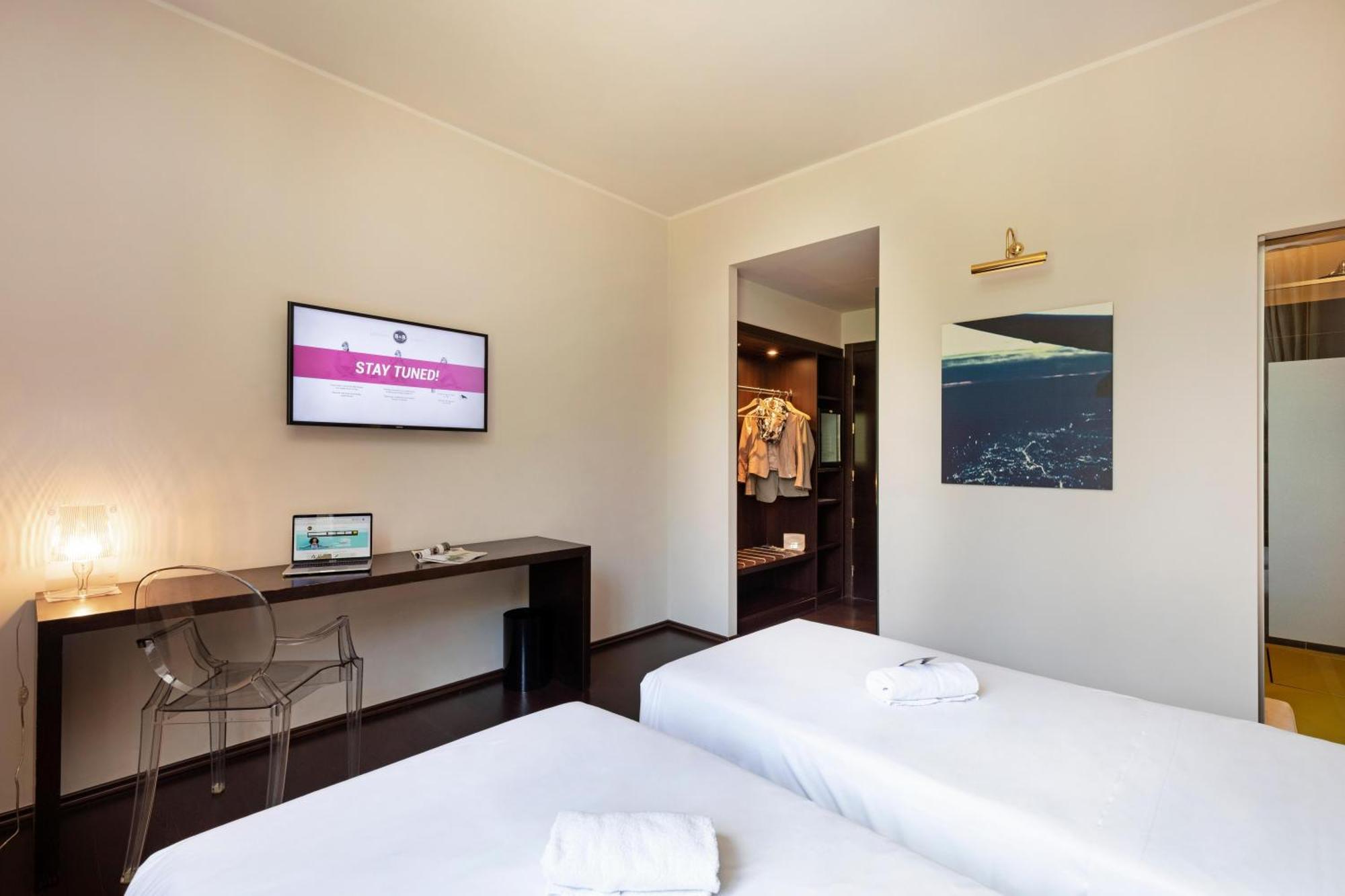 บีแอนด์บี โฮเทล มัลเปนซา ลาโก มัจจอเร Hotel เวอร์จาเต ภายนอก รูปภาพ