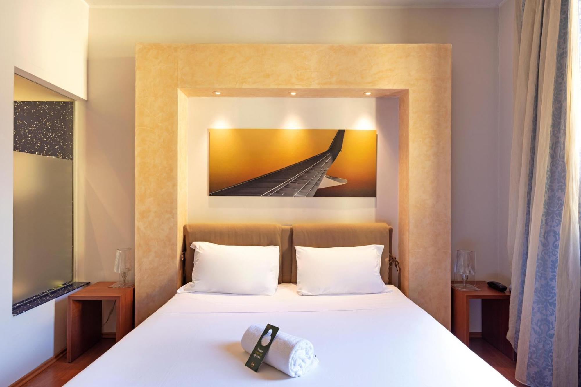 บีแอนด์บี โฮเทล มัลเปนซา ลาโก มัจจอเร Hotel เวอร์จาเต ภายนอก รูปภาพ